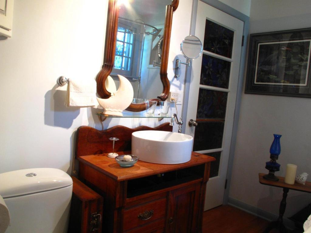 Omstead'S On Erie B&B Wheatley Chambre photo